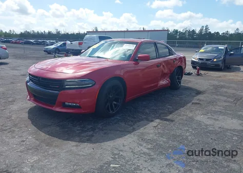 2016 Dodge Charger Sxt z USA, uszkodzony, nr VIN 2C3CDXHG2GH132909